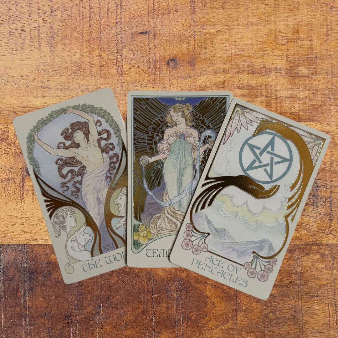 Ethereal Visions: Illuminated Tarot Deck